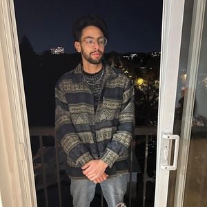 Meet your Posher, Amiine